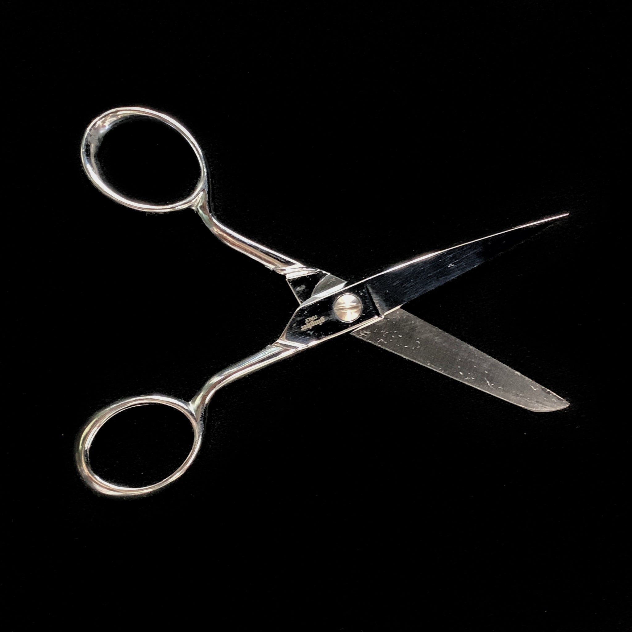 Gingher Sewing Scissors & Shears in Sewing & Cutting Tools 